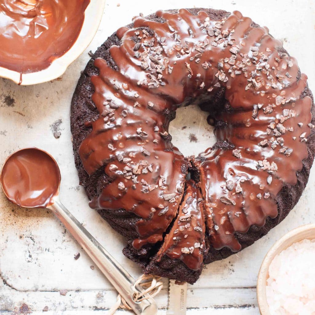 Genius Quinoa Chocolate Cake