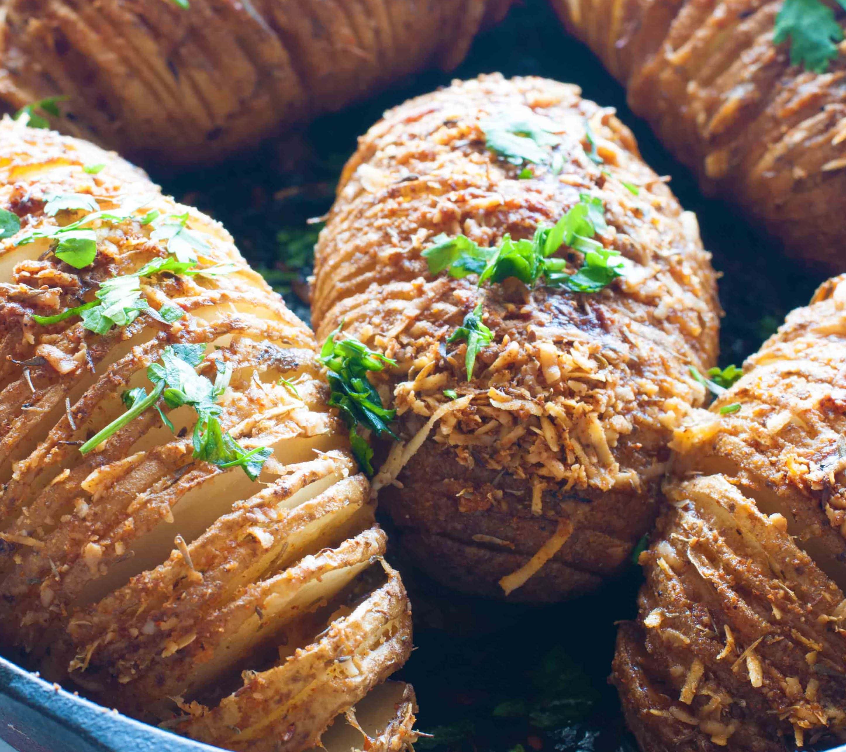 Baked Parmesan Crusted Hasselback Potatoes