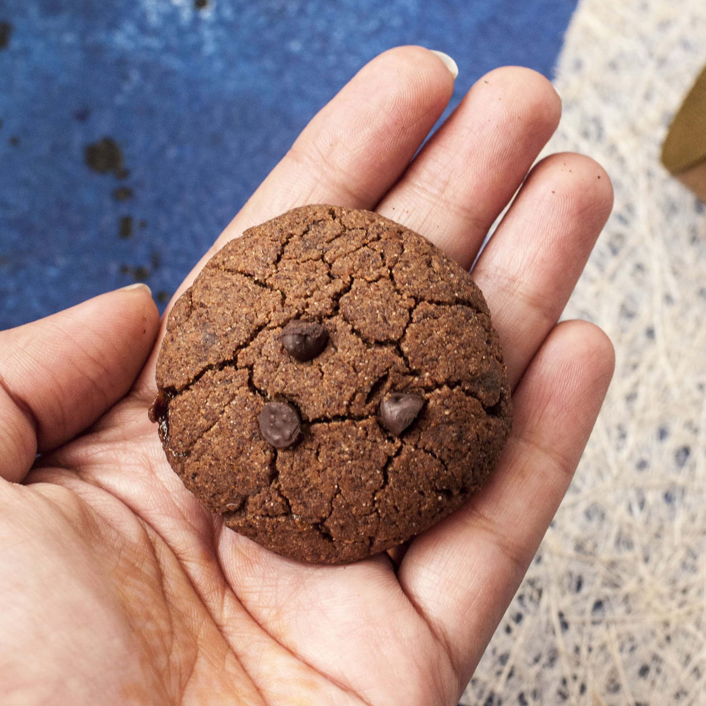 healthy double chocolate chip ragi cookies