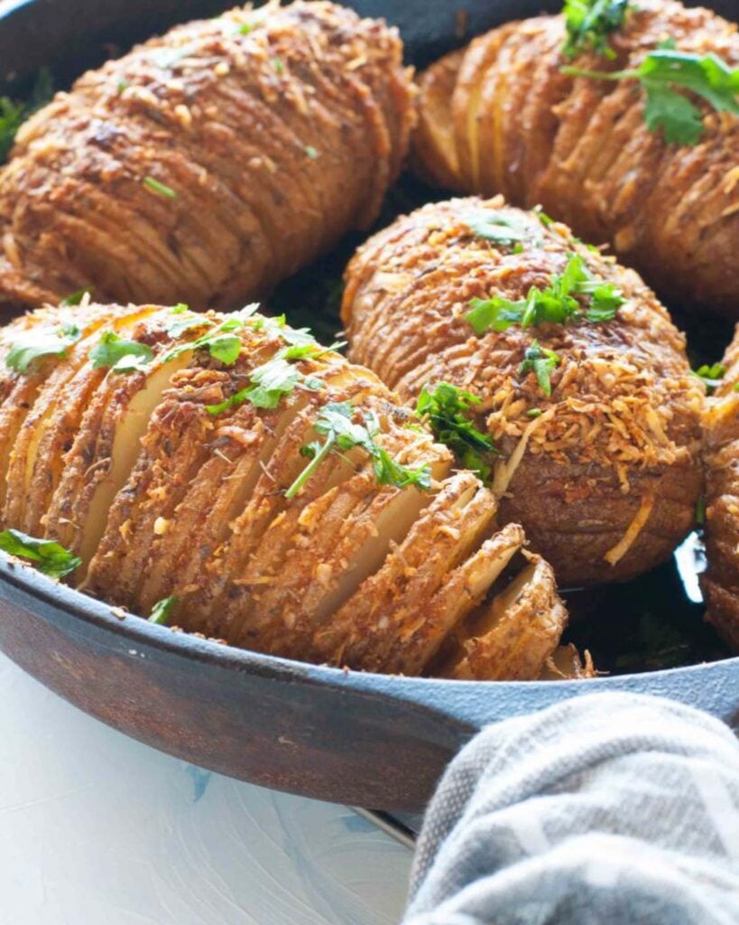 Garlic Parmesan Hasselback Potatoes - Mayuri's Jikoni