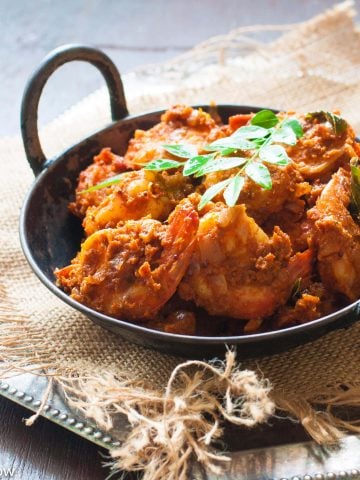 Mangalorean Prawn Sukka - A spicy, tangy Prawn roast from the west coast of india made with chillies,tamarind and fresh coconut.