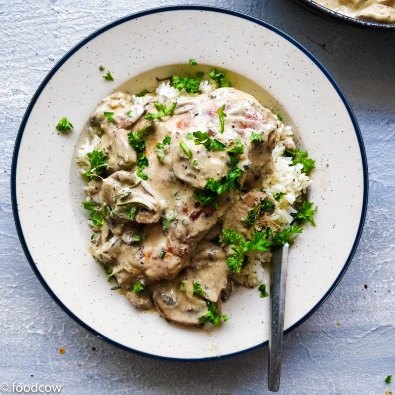 Chicken in Garlic Mushroom Cream Sauce Recipe - Chicken breast in creamy sauce made with cream,mushrooms and garlic with NonDairy option.