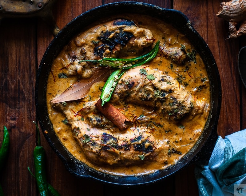 Mughlai Chicken Chaap Recipe – Whole Chicken leg pieces cooked in a rich cashew and poppy seeds paste.This Famous Bengali chicken recipe is a house favourite.