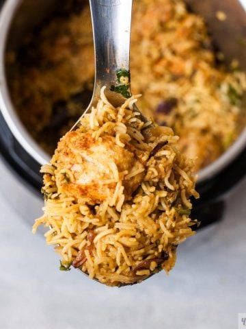 How to make Chicken Biryani in Instant Pot - One Pot ,tried and tested recipe of Hyderabadi Chicken Biryani made with Basmati Rice,Herbs and whole Spices. #biryani #instantpot #instantpotrecipe #indianinstantpotrecipe #indianrecipe #ricerecipe #chickenrecipe #chicken #indianchickenrecipe