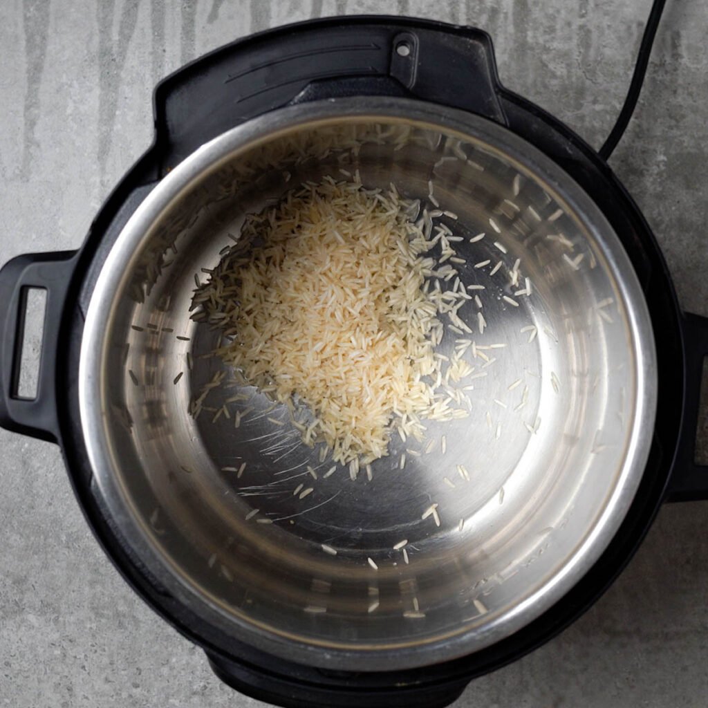 washed rice in the instant pot