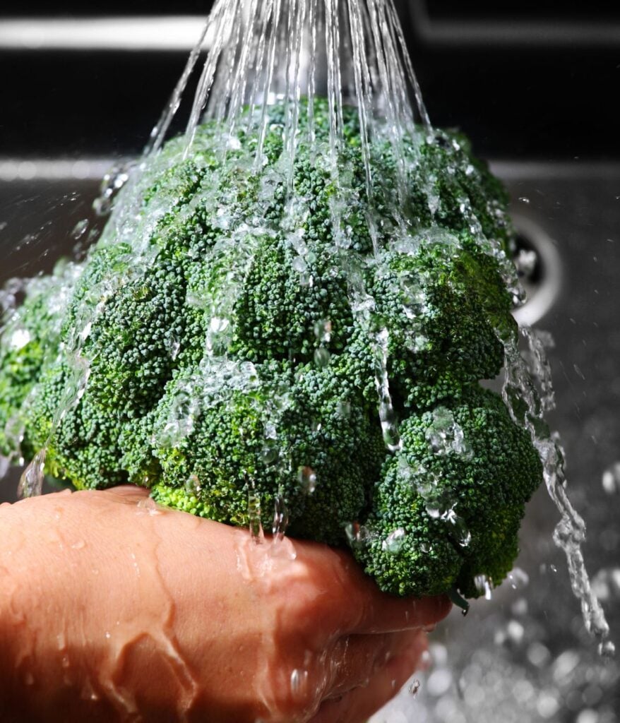 washing broccoli