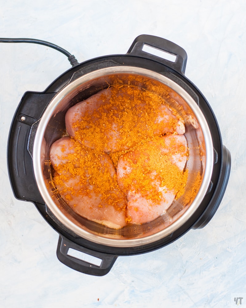 Chicken breast with taco seasoning in the instant pot