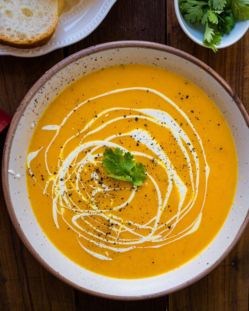 https://www.yellowthyme.com/wp-content/uploads/2020/06/Instant-Pot-Carrot-Soup-17-of-20.jpg