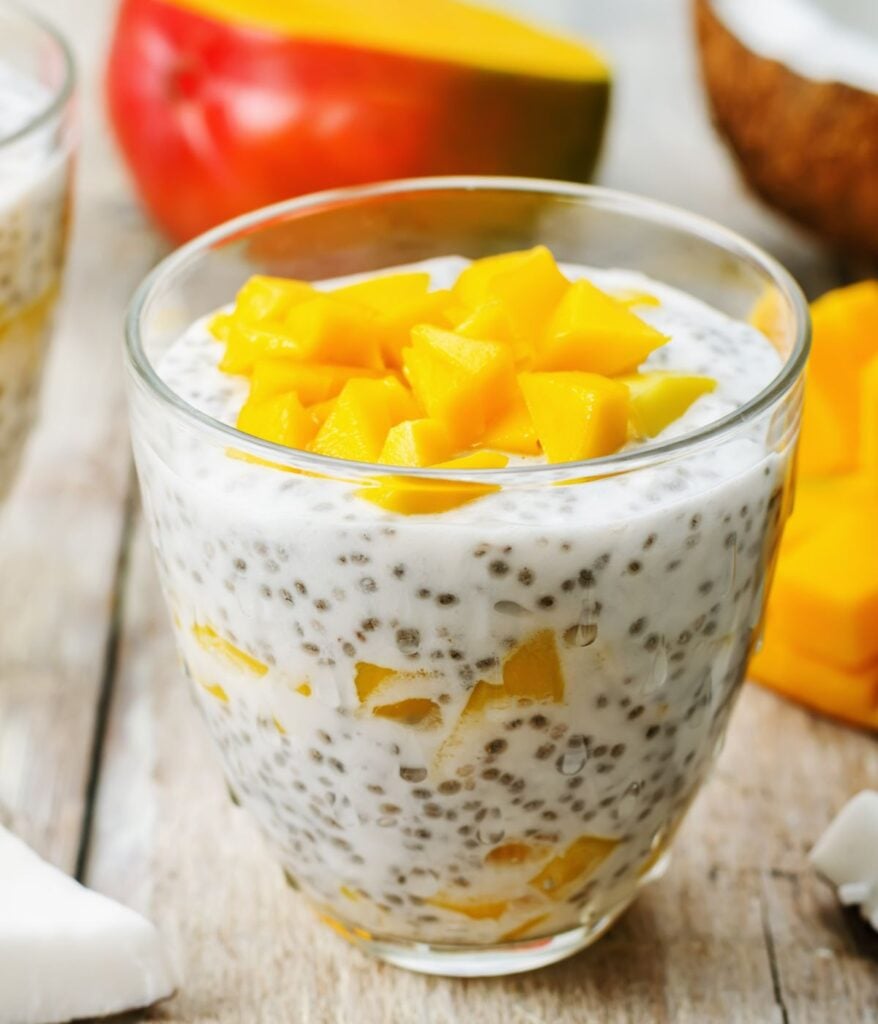 coconut milk mango chia pudding