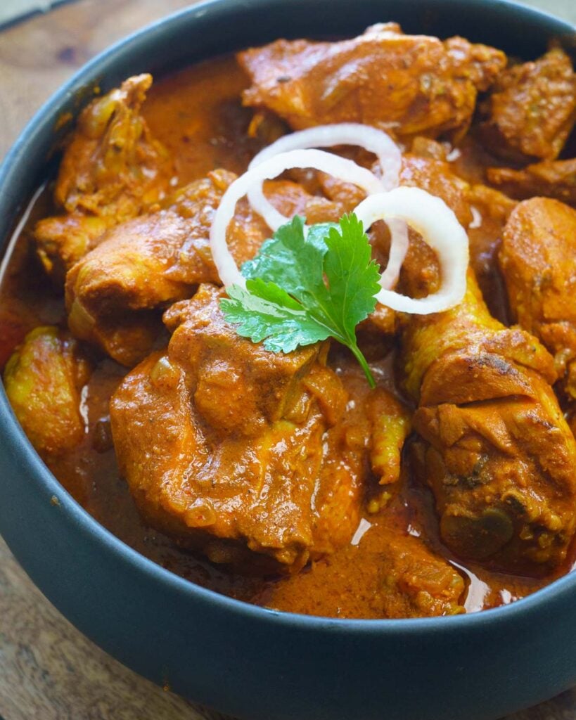 Close up of the goan chicken vindaloo. Looking lucscious and inviting