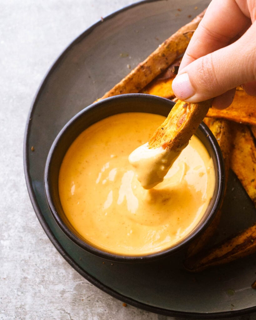 Sriracha Garlic Lime Aioli with sweet potato wedges