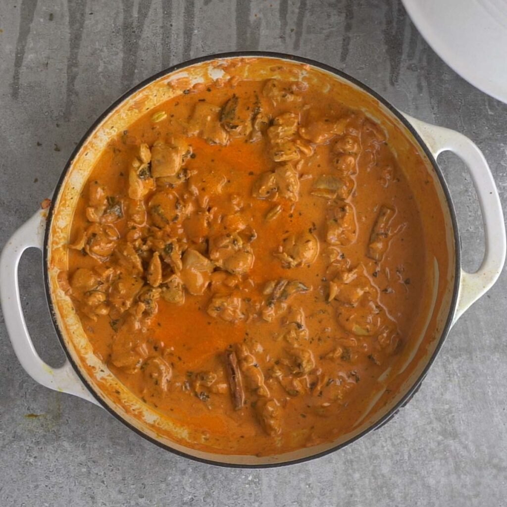 Finished dish of butter chicken or murg makhani