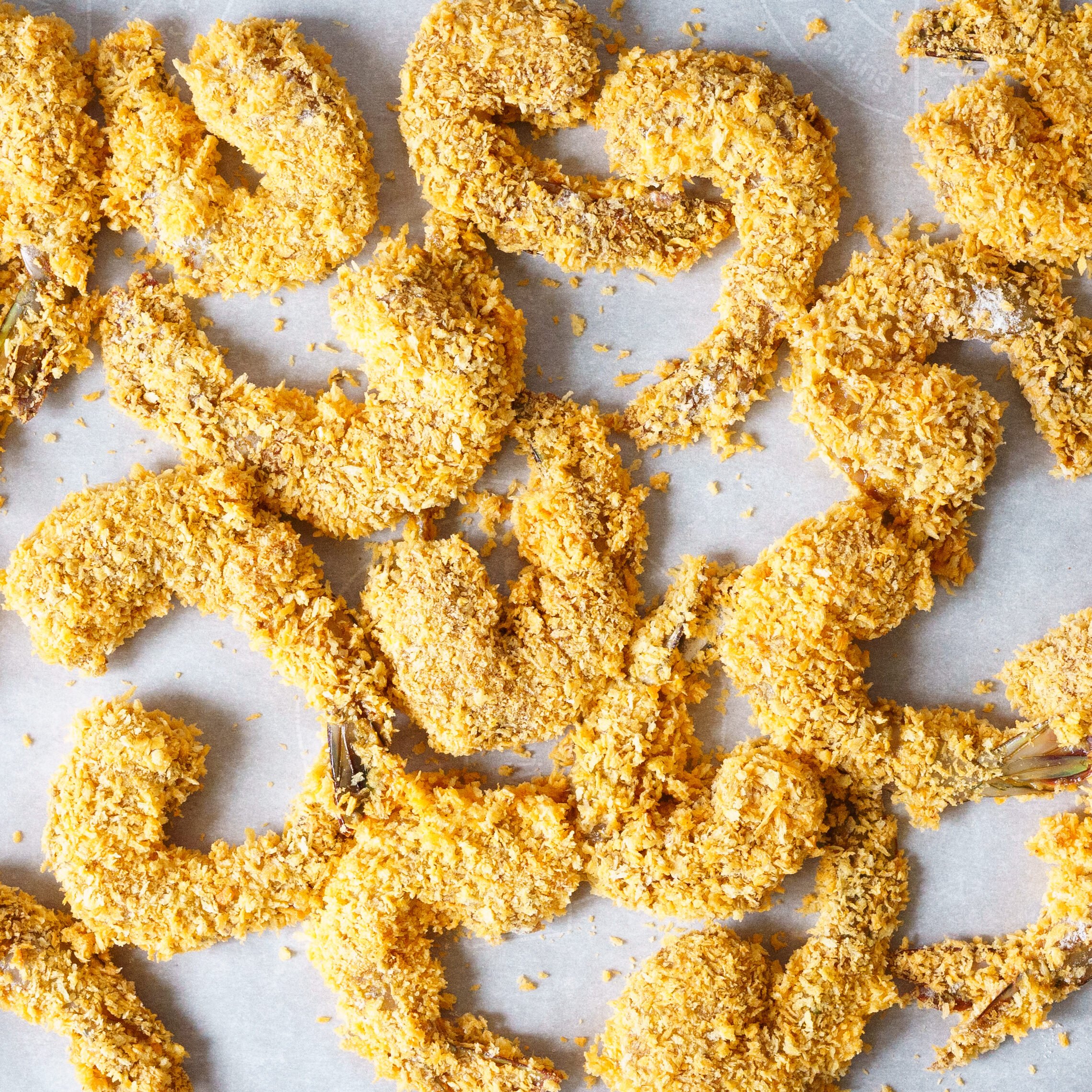 Breaded shrimp, ready to be air fried